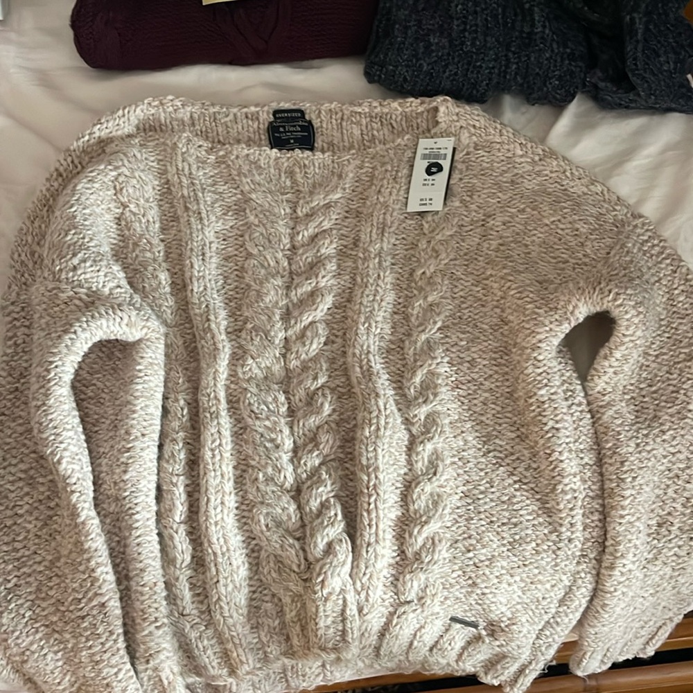 Abercrombie sweater - oversized fit